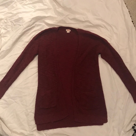 Maroon cardigan - Picture 1 of 2